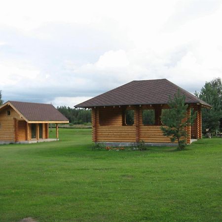 Kalnakriknas Villa Dzimtmisa Buitenkant foto